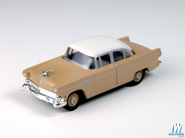 HO 1955 Ford Customline Sedan, Buckskin Brown