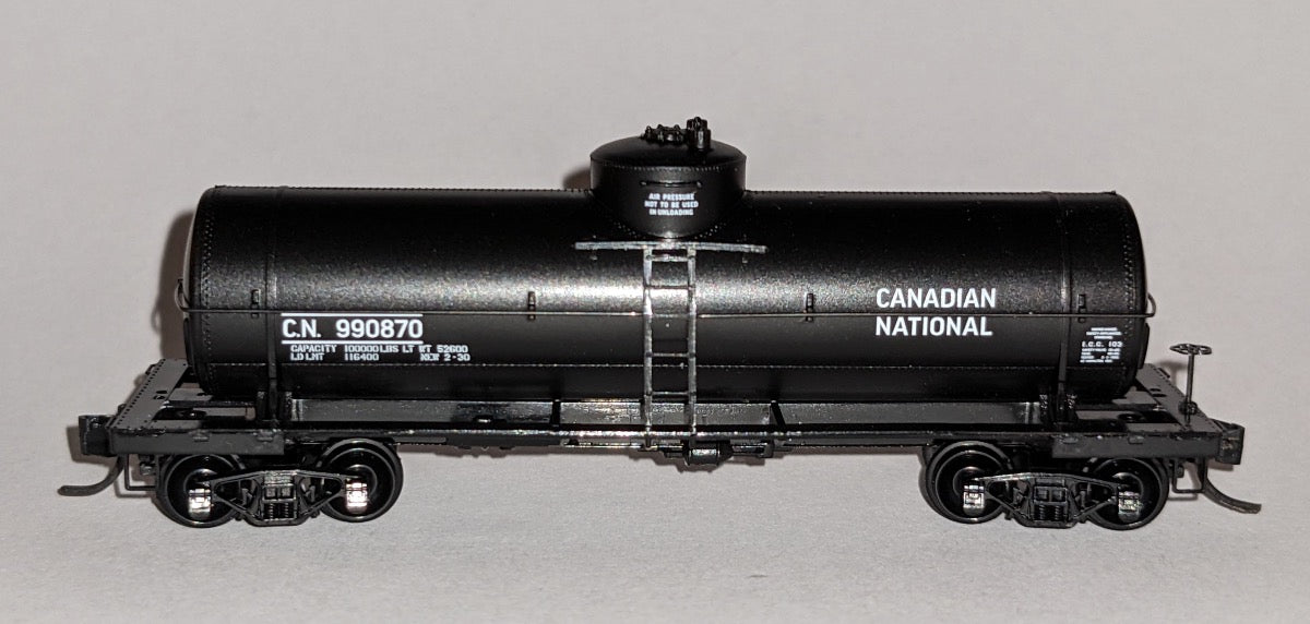 N Micro-Trains CN 39' Single Dome Tank Car