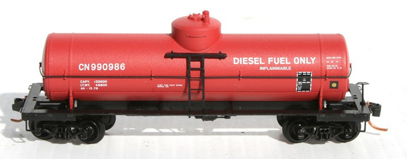N Micro-Trains CN 39' Single Dome Tank Car 065-00-560