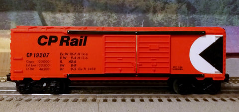 O Lionel CP Rail Double Door Box Car