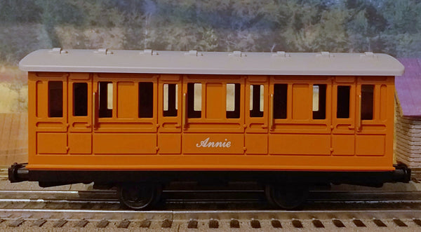 O Lionel Annie Passenger Car