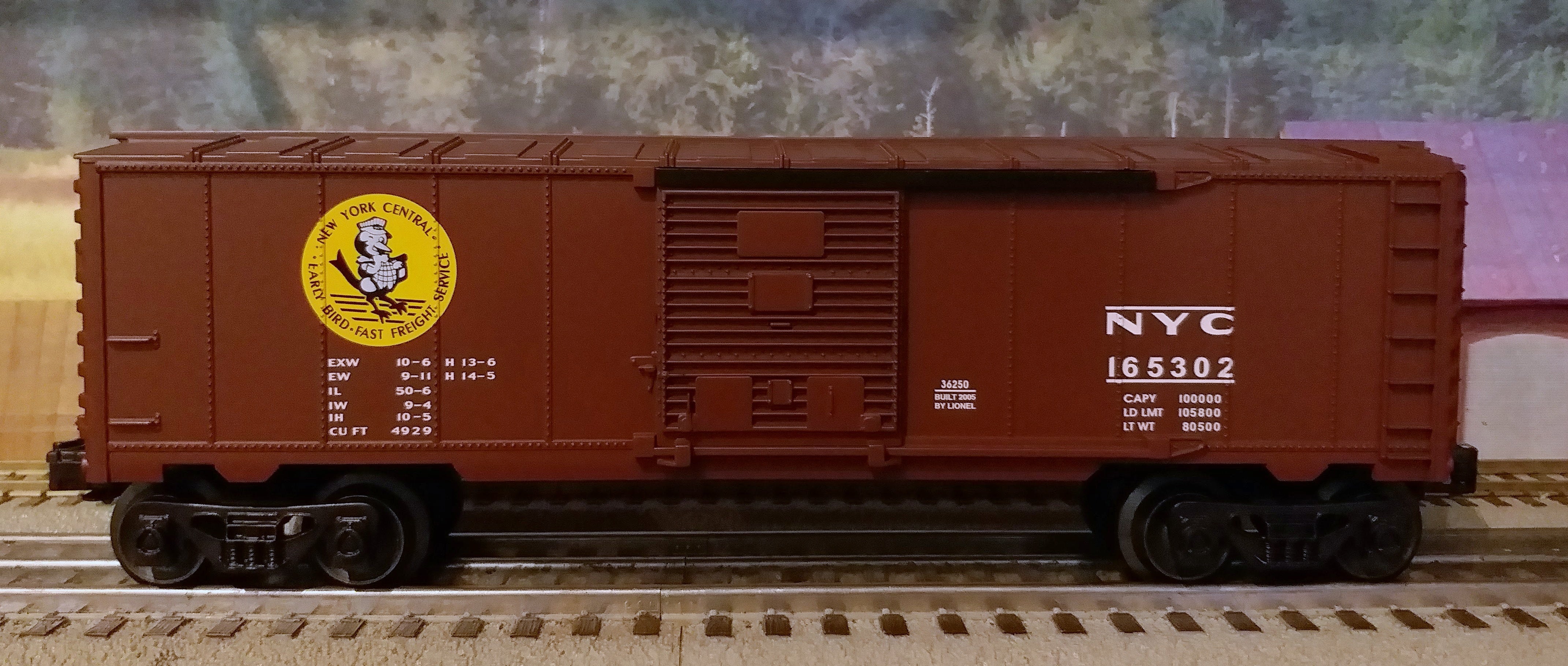 O Lionel NYC Boxcar