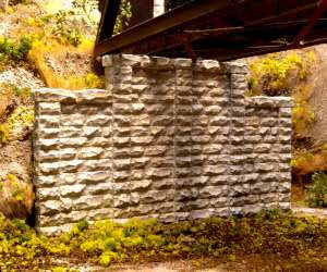 HO Chooch Stone Stepped Wall Abutment #8400