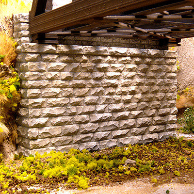 Chooch HO Double Stone Bridge Abutment #8450