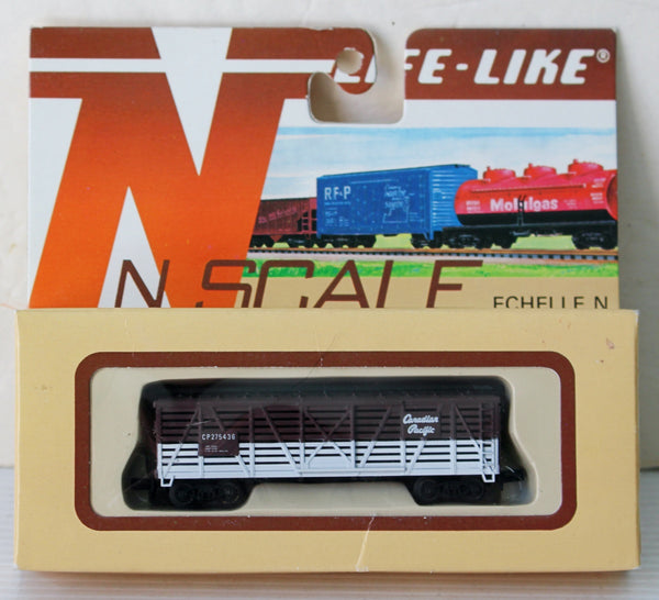 N Life-Like Canadian Pacific Stock Car #7900R (Previously Owned)