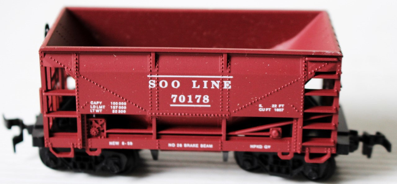 HO IHC Soo Line Ore Car PREVIOUSLY OWNED