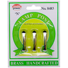 N Model Power Lighted Lamp Post 8483