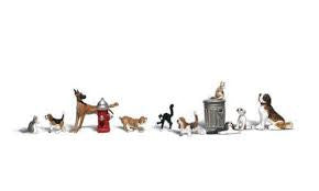N Woodland Scenics Dogs & Cats A2140